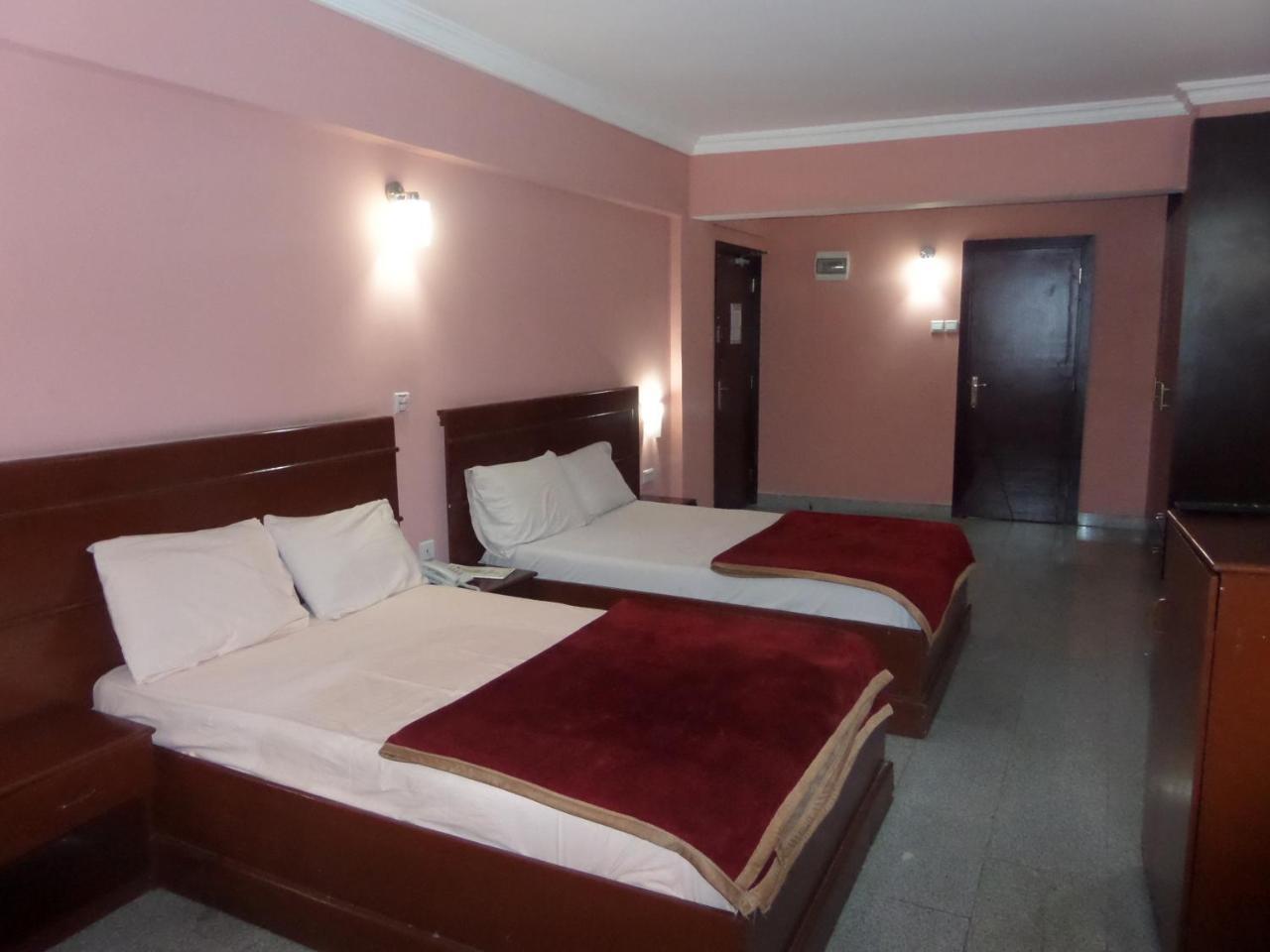 Hotel Newcastle Lagos Exterior foto