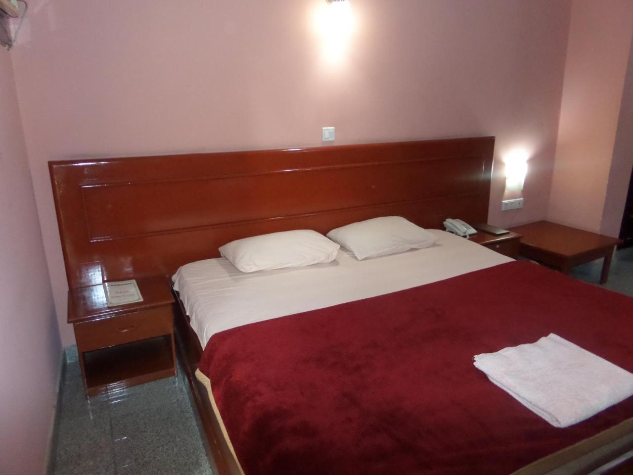 Hotel Newcastle Lagos Exterior foto