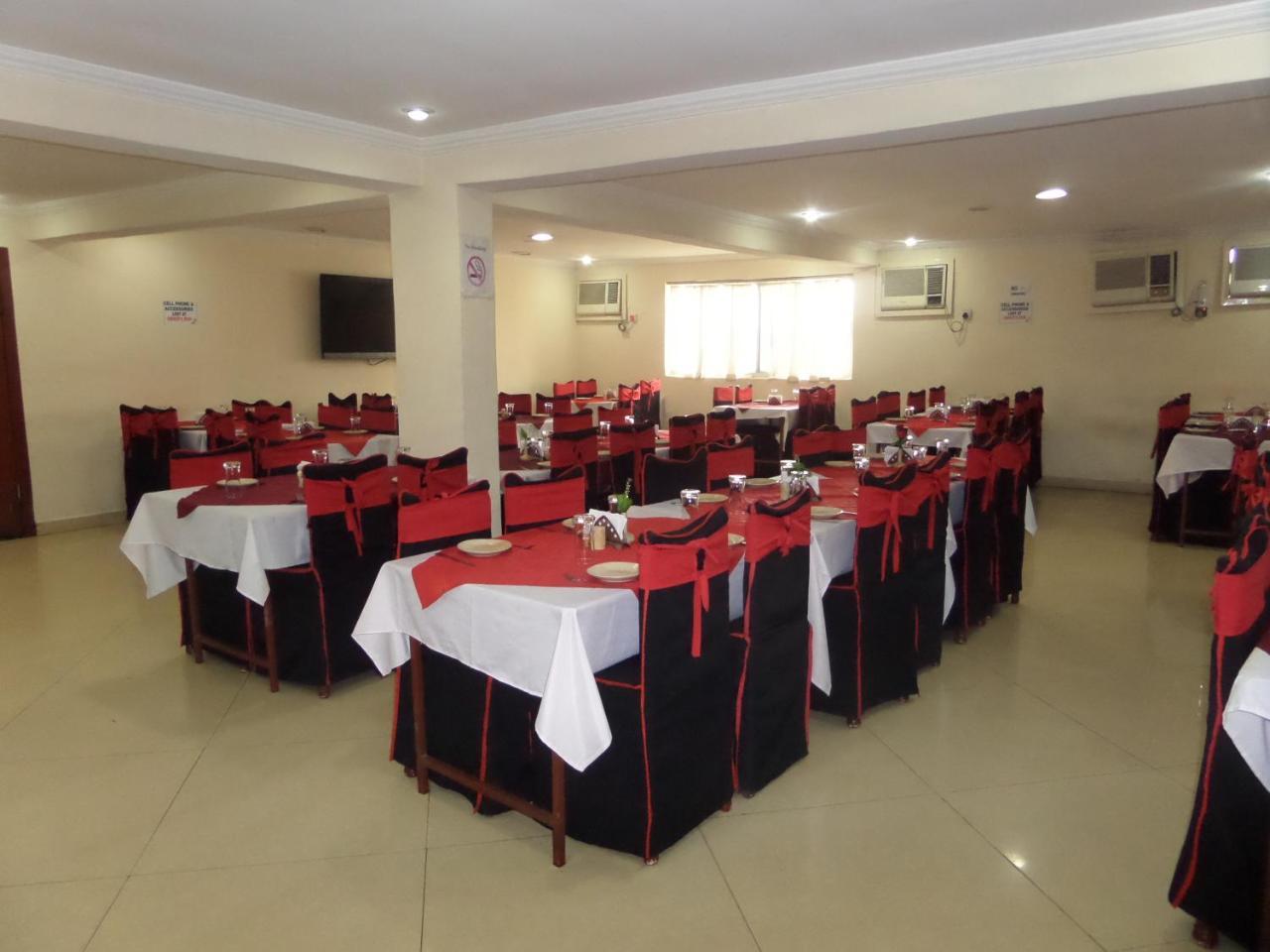 Hotel Newcastle Lagos Exterior foto