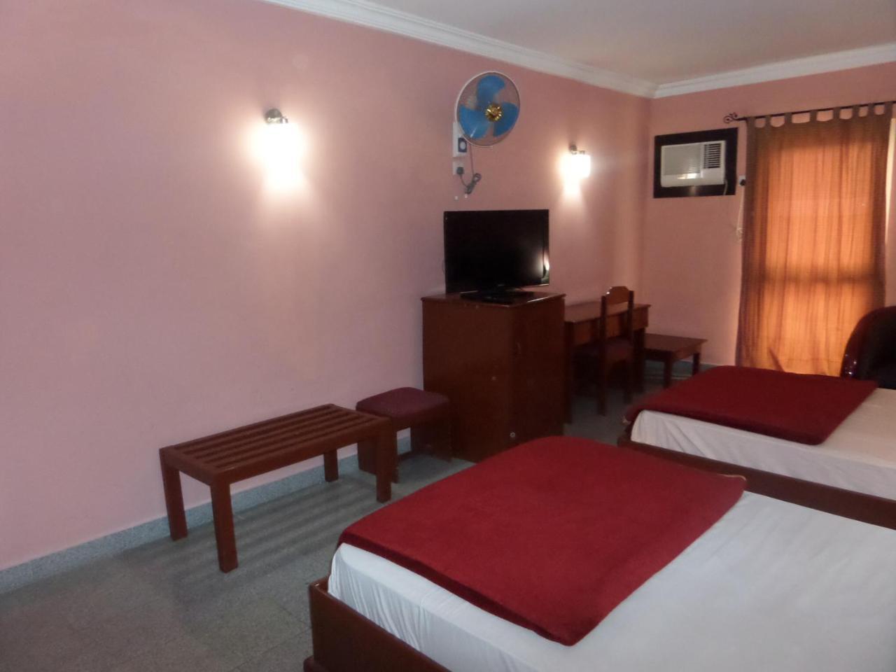 Hotel Newcastle Lagos Exterior foto